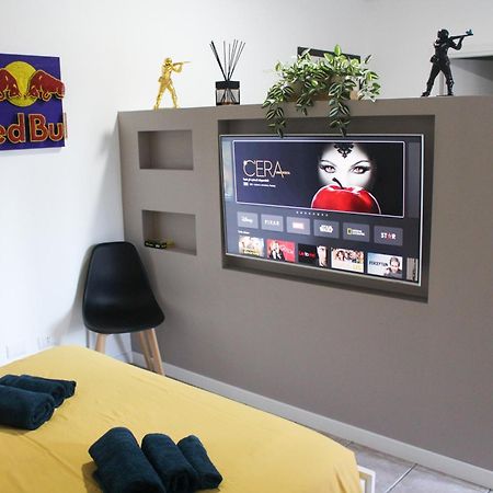 La Suite Dell'Artista Swimming Pool And Air Conditioning Stresa Eksteriør bilde